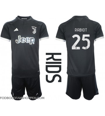 Juventus Adrien Rabiot #25 Tredjetrøje Børn 2023-24 Kortærmet (+ Korte bukser)